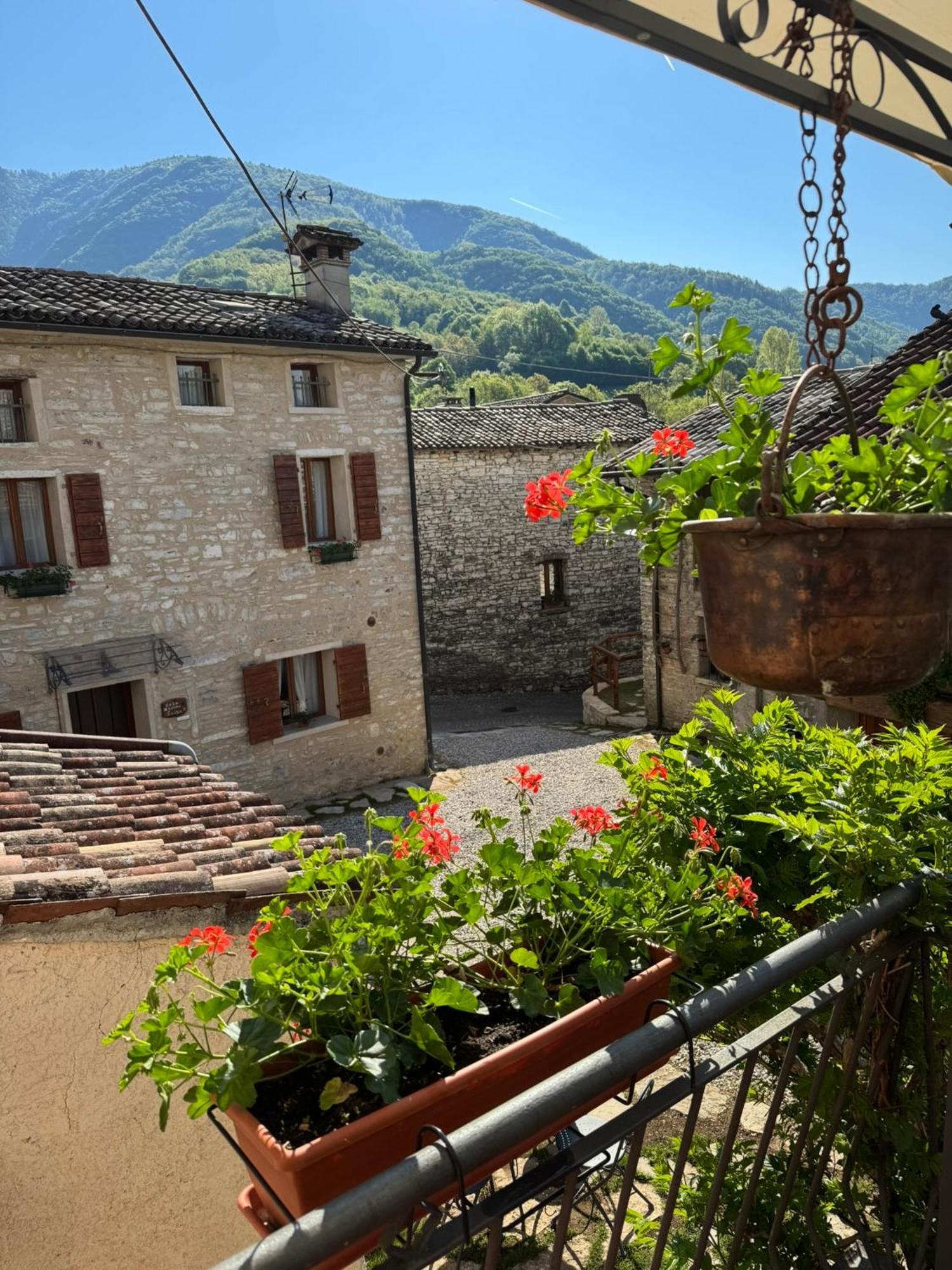 Hébergement de vacances Casa Angela Stayerat A Segusino Valdobbiadene *